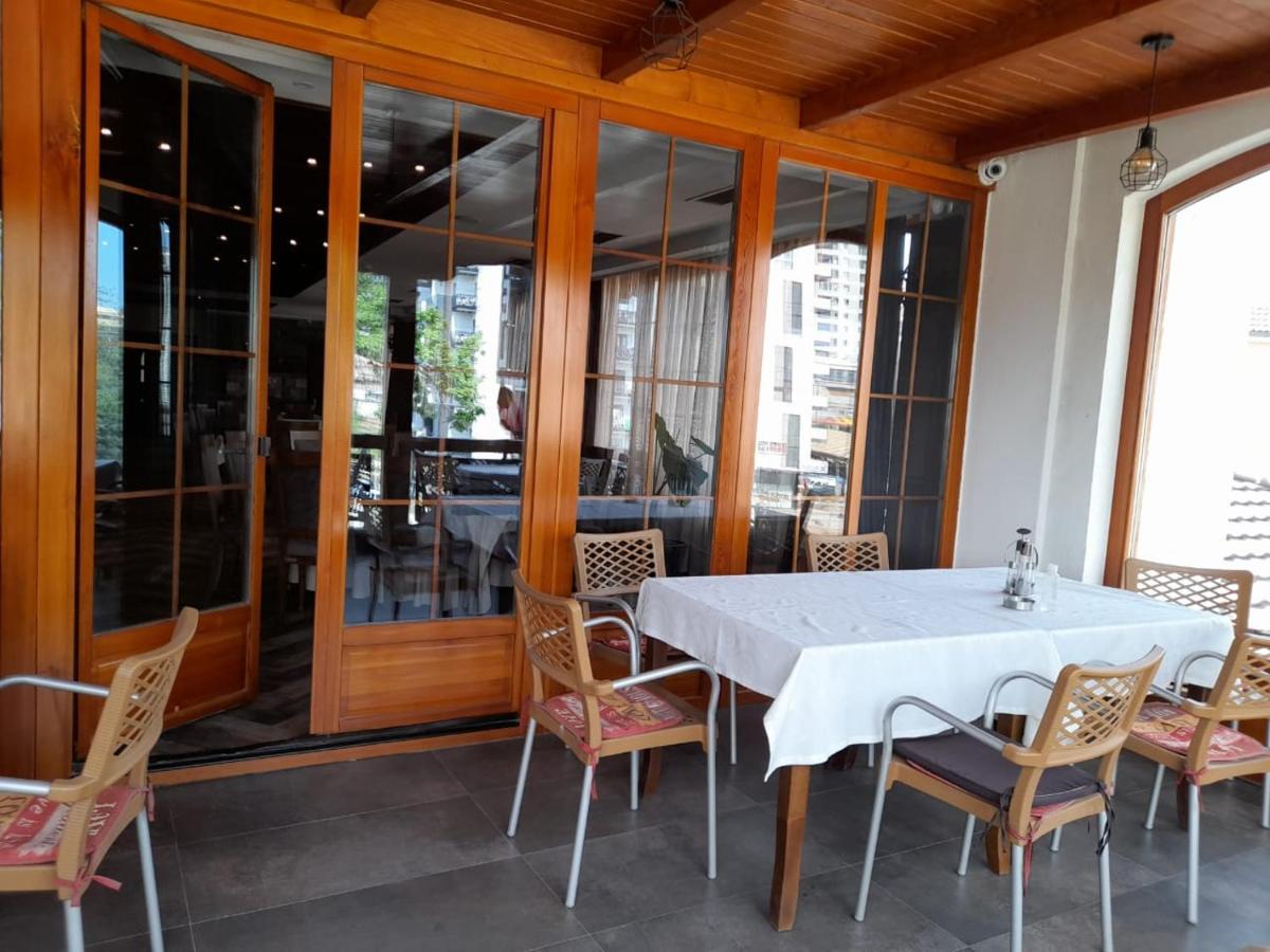 Hotel Happy Gjakova Εξωτερικό φωτογραφία