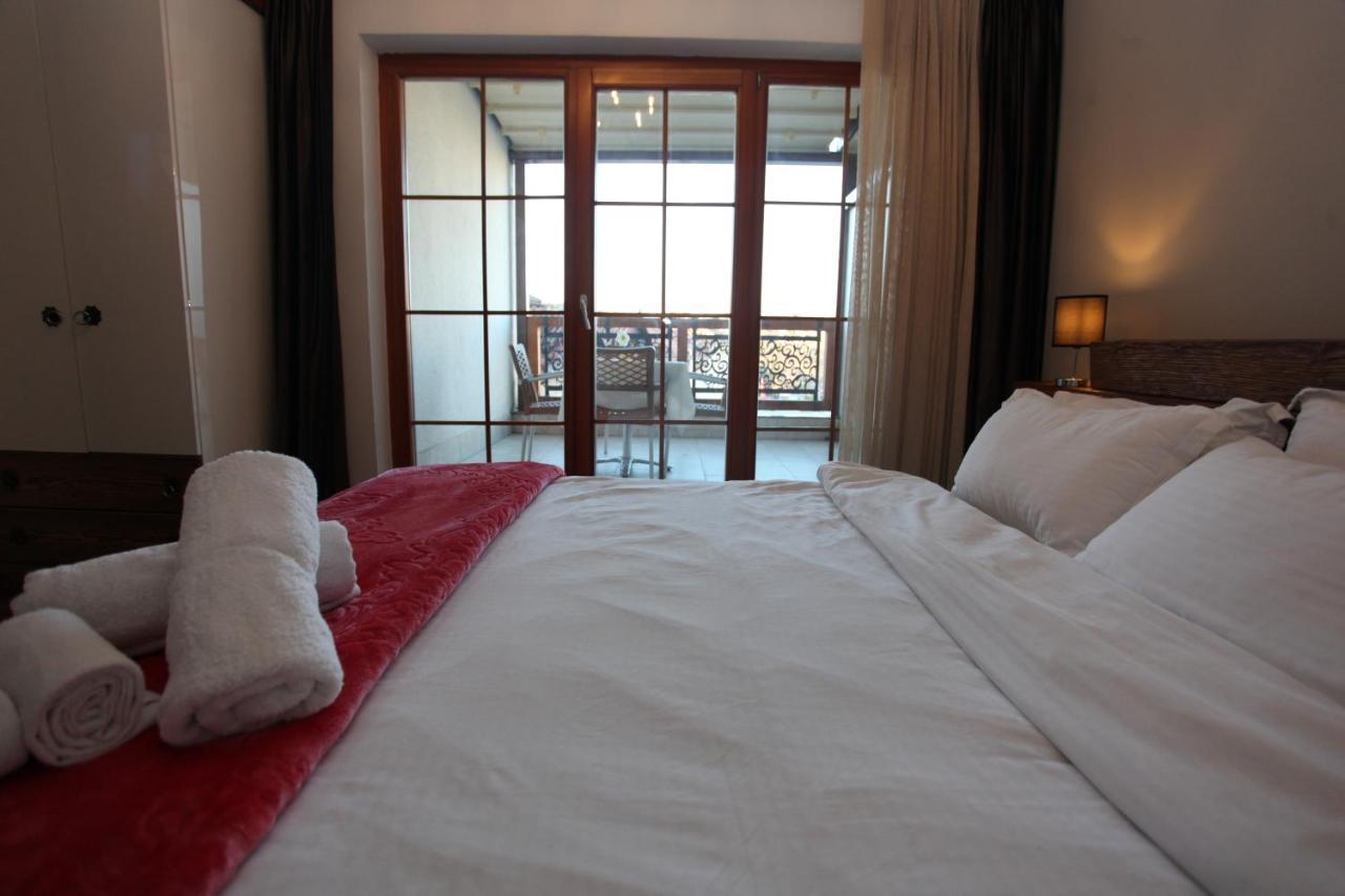 Hotel Happy Gjakova Εξωτερικό φωτογραφία