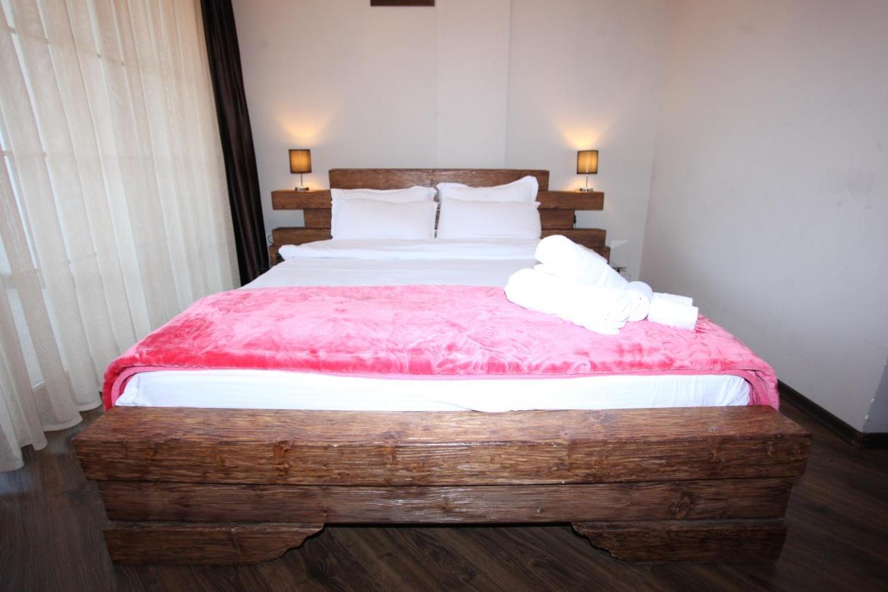 Hotel Happy Gjakova Εξωτερικό φωτογραφία