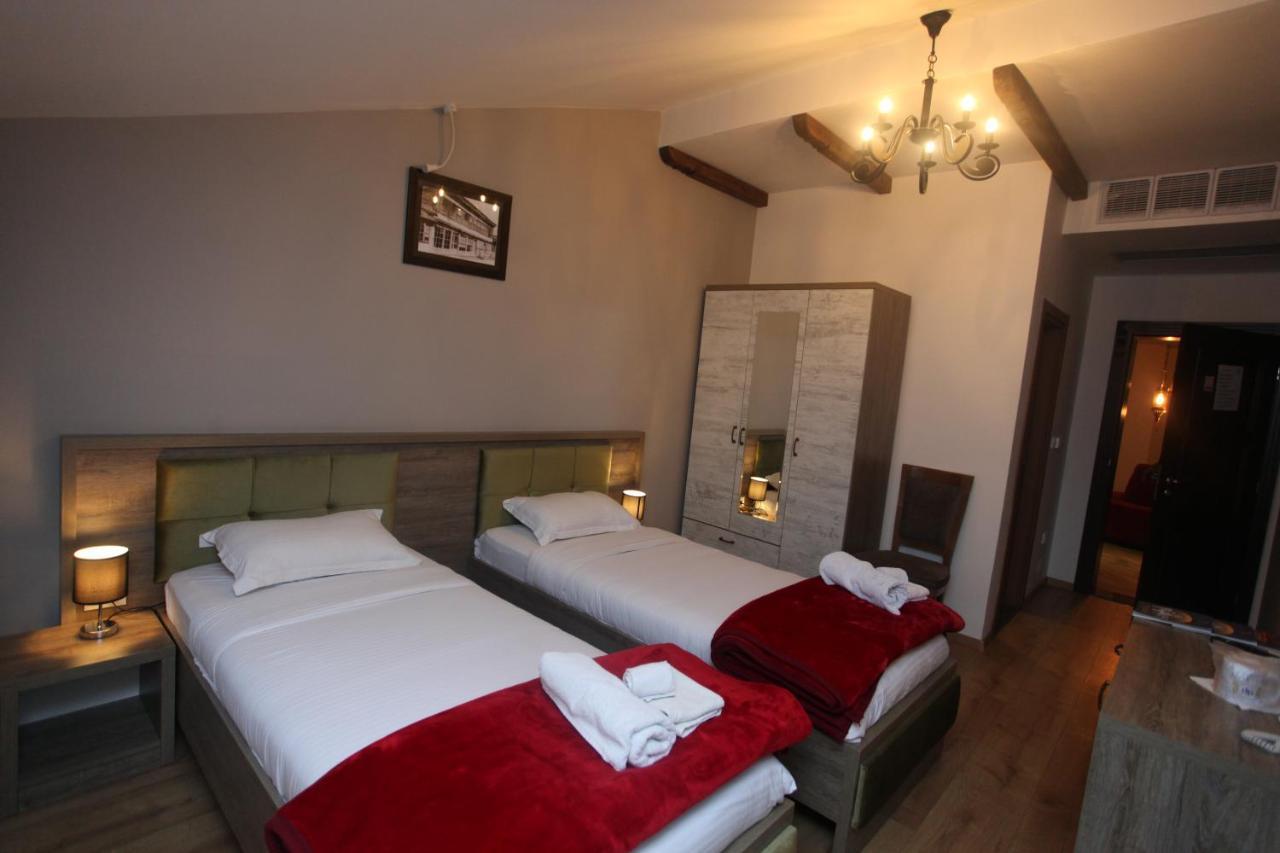 Hotel Happy Gjakova Εξωτερικό φωτογραφία