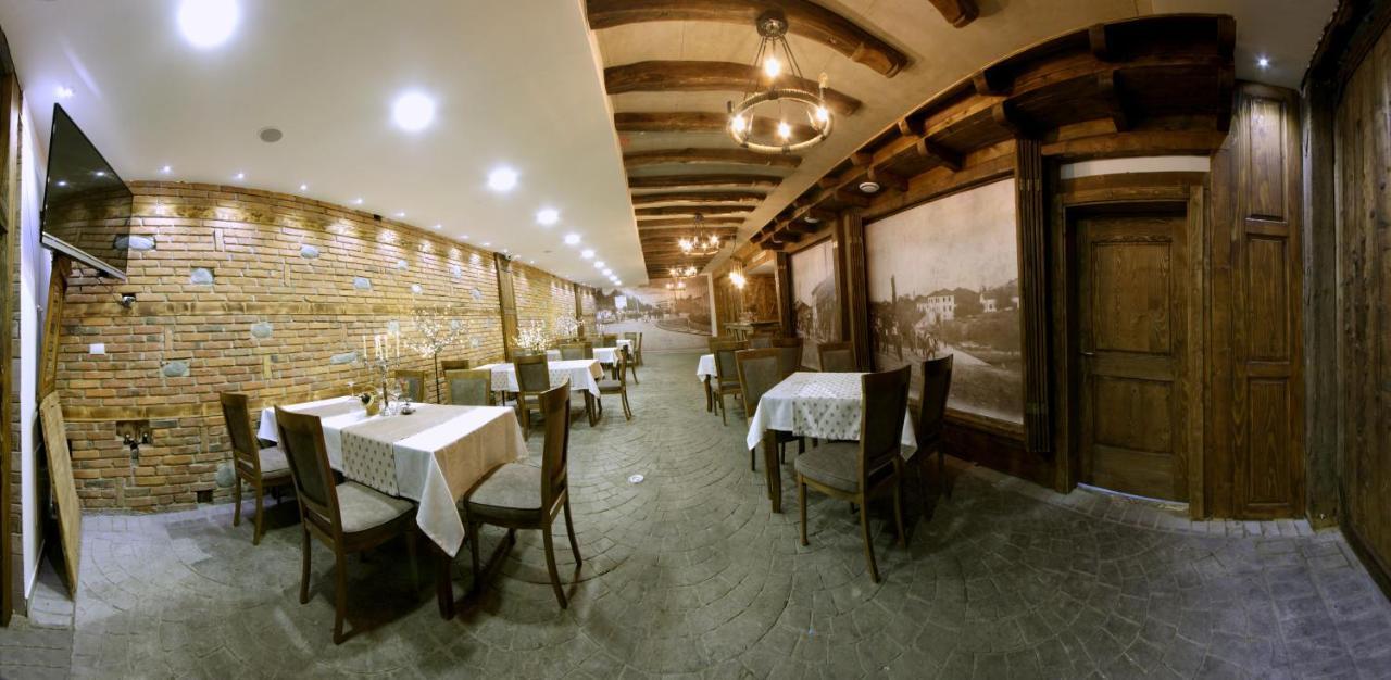 Hotel Happy Gjakova Εξωτερικό φωτογραφία
